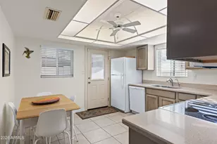 6512 N 12th Wy, Phoenix, AZ 85014 - Photo 24