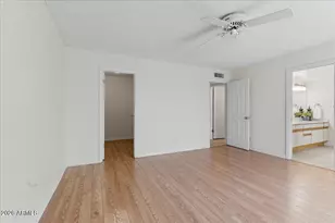 6512 N 12th Wy, Phoenix, AZ 85014 - Photo 12