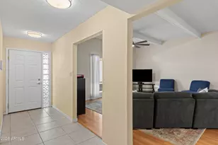 6512 N 12th Wy, Phoenix, AZ 85014 - Photo 8