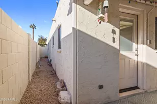 6512 N 12th Wy, Phoenix, AZ 85014 - Photo 30