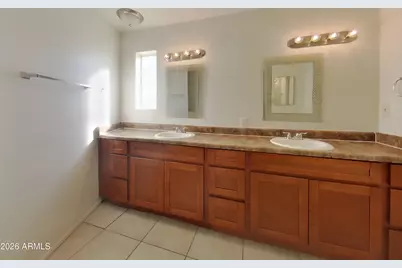 4127 W Mission Lane, Phoenix, AZ 85051 - Photo 8