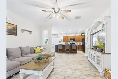 872 W Sisso Tree Avenue, Queen Creek, AZ 85140 - Photo 4