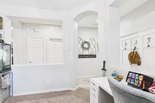 872 W Sisso Tree Ave, Queen Creek, AZ 85140 - Photo 16