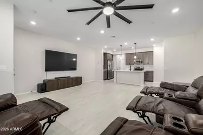 1850 E Bernie Lane #102, Gilbert, AZ 85295 - Photo 4