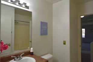 2404 W Roeser Rd, Phoenix, AZ 85041 - Photo 30