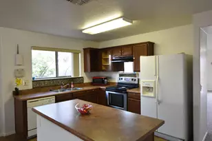 2404 W Roeser Rd, Phoenix, AZ 85041 - Photo 10