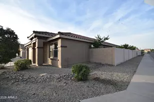 2404 W Roeser Rd, Phoenix, AZ 85041 - Photo 4
