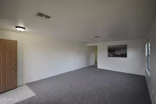 2404 W Roeser Rd, Phoenix, AZ 85041 - Photo 6