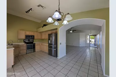 8437 W Charter Oak Road, Peoria, AZ 85381 - Photo 16