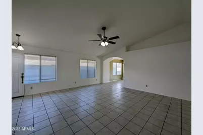 8437 W Charter Oak Road, Peoria, AZ 85381 - Photo 12