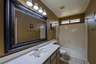 8437 W Charter Oak Rd, Peoria, AZ 85381 - Photo 34