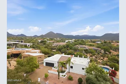 9437 E Calle De Valle Drive, Scottsdale, AZ 85255 - Photo 2