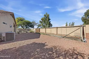 15688 W Saguaro Ln, Surprise, AZ 85374 - Photo 34