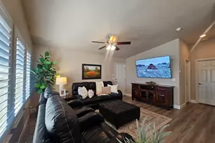 650 N Hawes Rd, Mesa, AZ 85207 - Photo 24