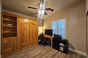 650 N Hawes Rd, Mesa, AZ 85207 - Photo 32