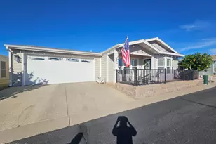 650 N Hawes Rd, Mesa, AZ 85207 - Photo 1