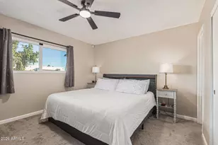 286 W Palomino Dr, Chandler, AZ 85225 - Photo 4