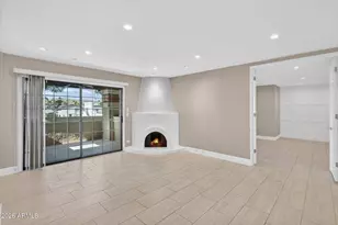 7557 N Dreamy Draw Dr, Phoenix, AZ 85020 - Photo 2