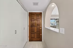 7557 N Dreamy Draw Dr, Phoenix, AZ 85020 - Photo 30