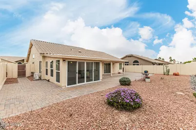 8954 W Sequoia Drive, Peoria, AZ 85382 - Photo 10