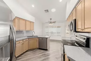 8954 W Sequoia Dr, Peoria, AZ 85382 - Photo 2