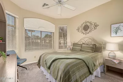 23701 S Pleasant Way, Sun Lakes, AZ 85248 - Photo 18