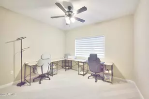 10410 N Cave Creek Rd, Phoenix, AZ 85020 - Photo 10