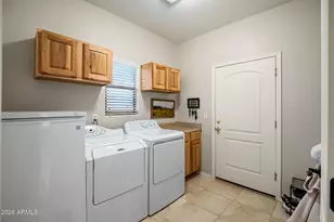 22074 W Knudson Dr, Surprise, AZ 85387 - Photo 38