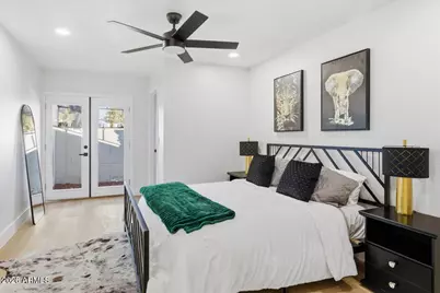 3243 N 38th Street #12, Phoenix, AZ 85018 - Photo 44