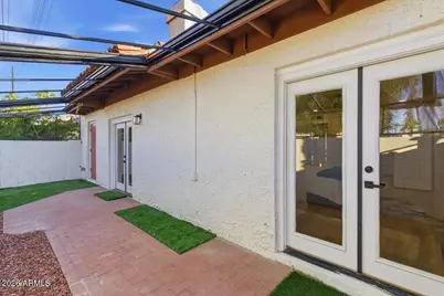 3243 N 38th Street #12, Phoenix, AZ 85018 - Photo 36