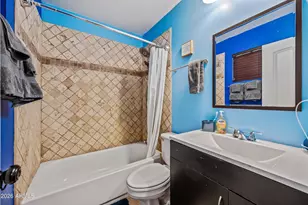 762 E Carla Vista Dr, Chandler, AZ 85225 - Photo 16