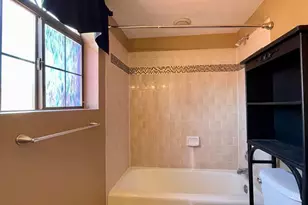 908 W Flynn Ln, Phoenix, AZ 85013 - Photo 20