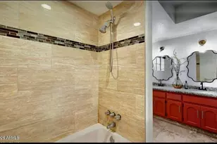 908 W Flynn Ln, Phoenix, AZ 85013 - Photo 14