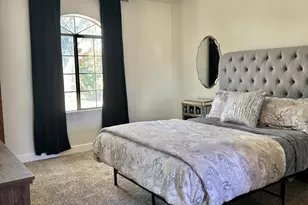 908 W Flynn Ln, Phoenix, AZ 85013 - Photo 12