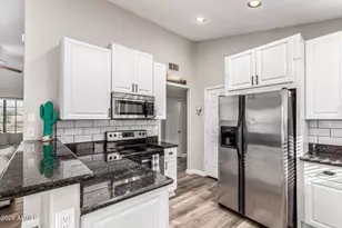 567 W Spur Ave, Gilbert, AZ 85233 - Photo 8