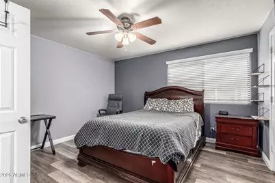 567 W Spur Avenue, Gilbert, AZ 85233 - Photo 18