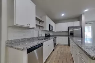 15831 W Port Royale Ln, Surprise, AZ 85379 - Photo 4