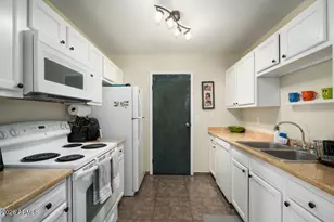 3511 E Baseline Rd, Phoenix, AZ 85042 - Photo 8