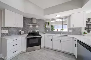 7540 W Sequoia Dr, Glendale, AZ 85308 - Photo 4