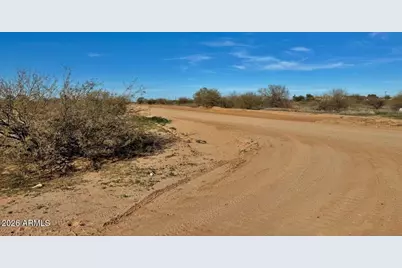 000 N Roughcut Road #011U, Casa Grande, AZ 85194 - Photo 4