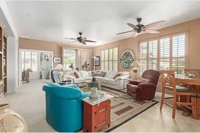 193 W Latigo Circle, San Tan Valley, AZ 85143 - Photo 4