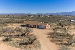 8505 E Hansford Ln, Sierra Vista, AZ 85650 - Photo 6