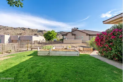 8705 S 24th Place, Phoenix, AZ 85042 - Photo 38