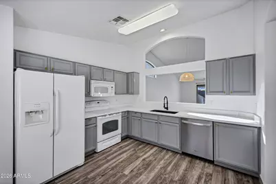 56 S Monterey Street, Gilbert, AZ 85233 - Photo 14