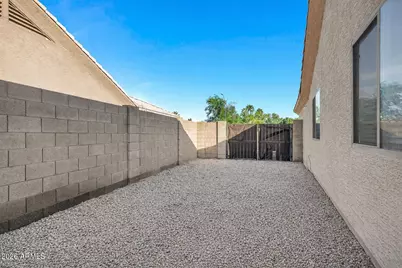 56 S Monterey Street, Gilbert, AZ 85233 - Photo 6