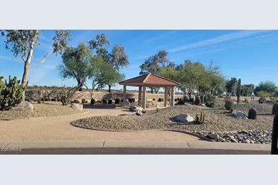 11522 W Chuckwalla Court, Surprise, AZ 85378 - Photo 10