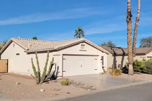 11522 W Chuckwalla Ct, Surprise, AZ 85378 - Photo 10