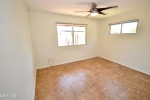 1215 W Colter St, Phoenix, AZ 85013 - Photo 12