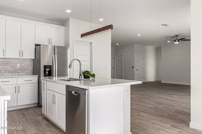 12361 W Obregon Drive, Arizona City, AZ 85123 - Photo 12