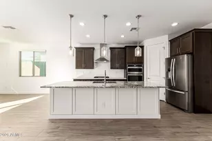 735 E Marblewood Wy, Phoenix, AZ 85048 - Photo 12